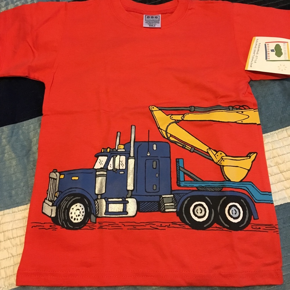 NWT size 6 boys tractor trailer t shirt